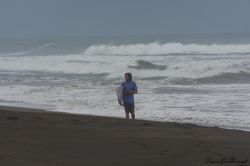 Panama - Papa goes surfing